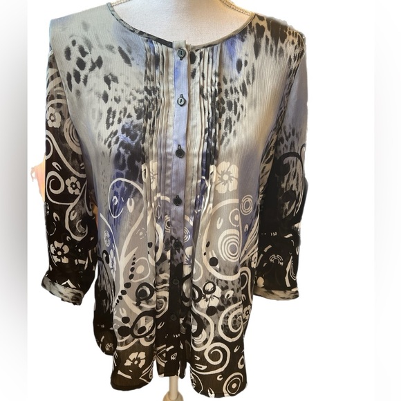 Peter Nygard Blouse Size 12 Button Up 3/4 Sleeve Pleat neckline Multicolor - Picture 1 of 4